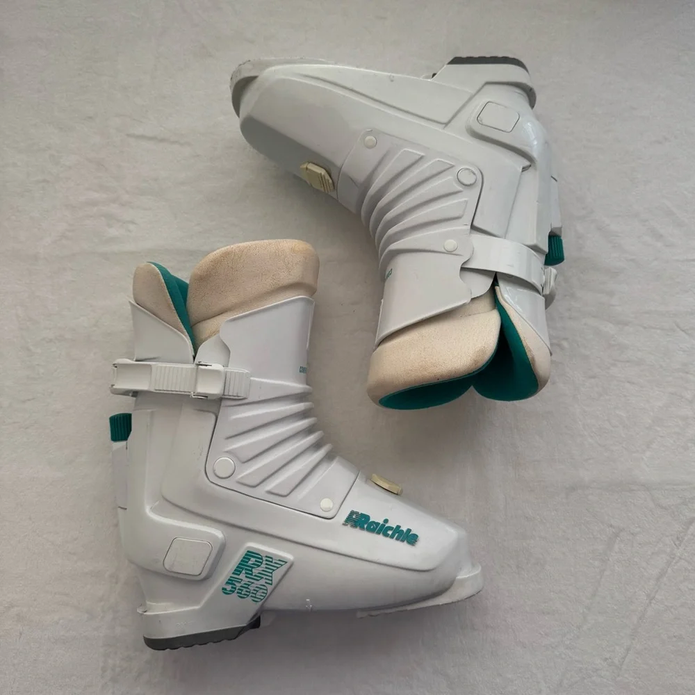 Vintage Raichle RX 560 Ski Boots Retro 80s 90s White & Teal Size 7